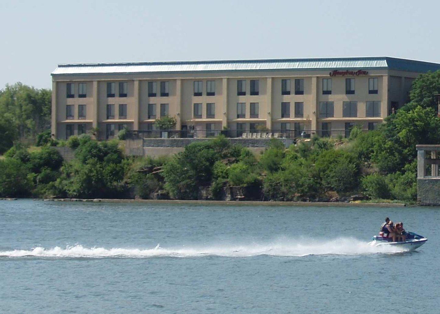Hampton Inn On The Lake Marble Falls Exterior foto